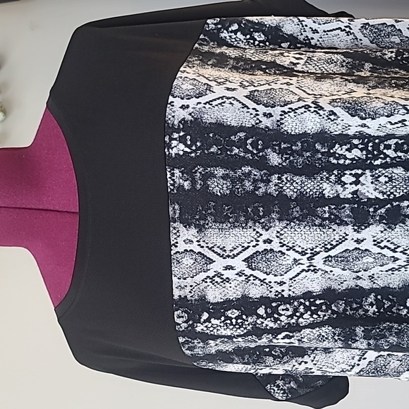 Snake Skin Print Tunic LLR Leah - Picture 1 of 4